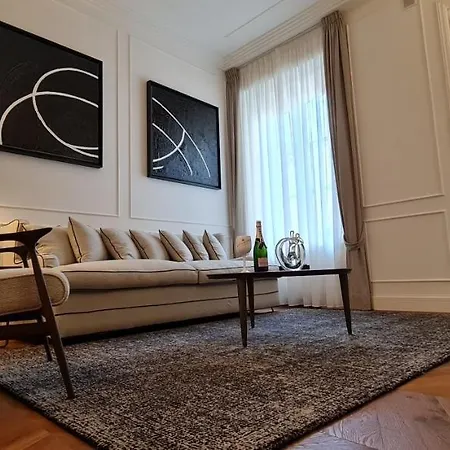 Calzaiuoli3 Luxury Flat In The Center Of Firenze